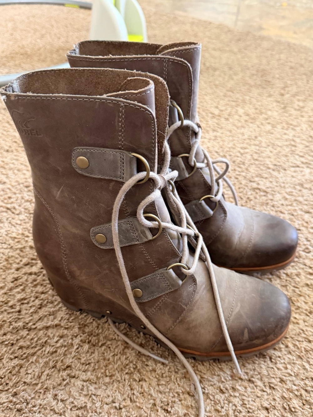 Sorel Women’s Brown Lace-Up Joan of Arctic Wedges